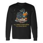 In A World Full Of Bookworms Be A Book Dragon Langarmshirts