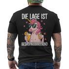 Die Lage Ist Besäufniserregend Saying Party Outfit T-Shirt mit Rückendruck