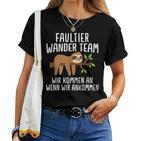 Sloth Hiking Team Hiking Outdoor Idea T-shirt Frauen