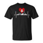 Hamburg Skyline Heartbeat Hamburger Hafen Heart Fan T-Shirt