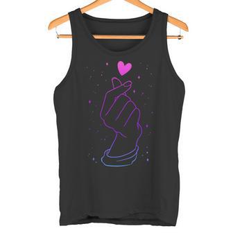 K-Pop Finger Heart Saranghae For Fans Of Korean Music Tank Top - Geschenkecke