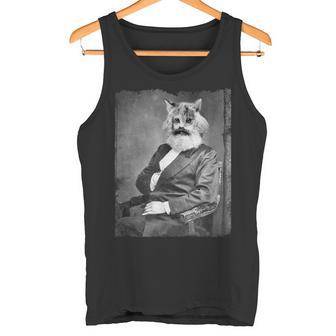 Karl Marx As A Catintage Photo Portrait Meme S Tank Top - Geschenkecke