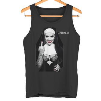 Sexy Nun Middle Finger Tank Top - Geschenkecke