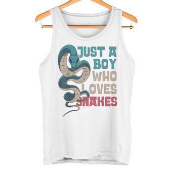 Snake Serpent Nur Ein Junge Die Schnnen Loves S Tank Top - Geschenkecke