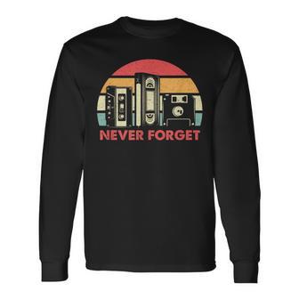 Never Forget Cool Retro Floppy Diskhs And Cassette Tapes Langarmshirts - Geschenkecke