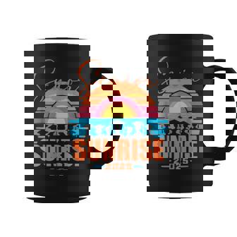 Vintage Senior Sunrise 2025 Seniors Of Class Graduation Coffee Mug - Thegiftio UK