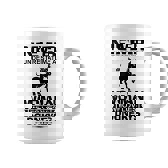 Ne Sous-Estimez Jamais Une Qui Aime Les Ânes Donkey Tasse - Cadeauxyz