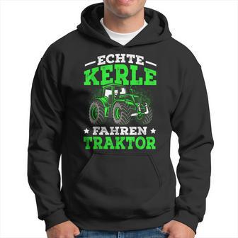 Echte Kerle Fahren Tractor Real Soccer Bunch Kapuzenpullover - Geschenkecke