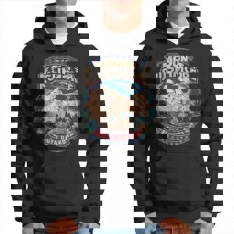 Mount Rushmore South Dakota Retro 80S Mt Rushmore Souvenir Hoodie - Thegiftio