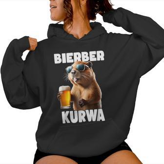 Bierber Kurwa X Biber Kurwa X Bóbr Delicious Beer Kapuzenpullover für Damen - Geschenkecke