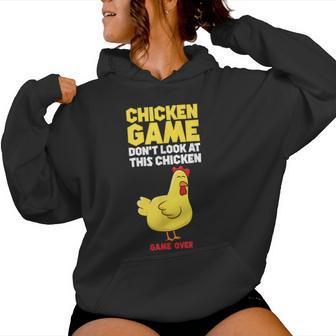 Chicken Game Schau Nicht Auf Das Huhn Kapuzenpullover für Damen - Geschenkecke