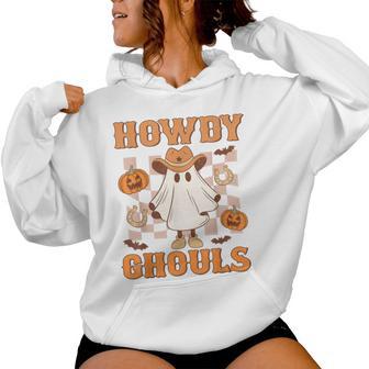 Howdy Ghouls Groovy Western Halloween Ghosts Women Hoodie - Thegiftio UK
