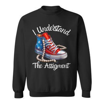 I Understand The Assignment Sneakers And Pearls Sweatshirt - Monsterry