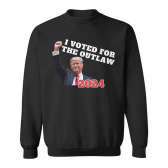 Won I Voted For The Outlaw 2024 Trump We Made History Sweatshirt - Thegiftio UK