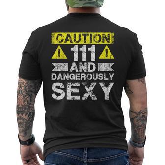 111 And Dangerously Sexy — Lustiger 111 Jahre Alter Junge Zum 111 Geburtstag T-Shirt mit Rückendruck - Geschenkecke