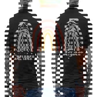 Adorable Motif De Patte De Chien Arc-En-Ciel Bohème Avec Os De Poche T-shirt imprimé au dos - Cadeauxyz