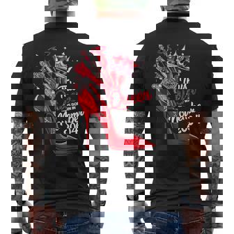 Cette Reine Est Née En Novembre 2004 Anniversaire De Novembre T-shirt imprimé au dos - Cadeauxyz