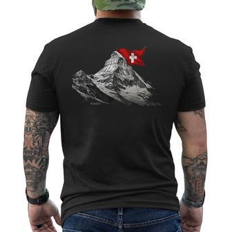 Das Matterhorn In Zermatt Switzerland Alps Mountain T-Shirt mit Rückendruck - Geschenkecke