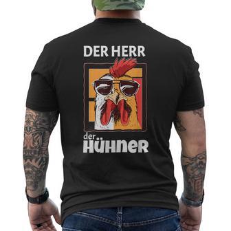 Der Herr Der Hühner Landwirt Bauer T-Shirt mit Rückendruck - Geschenkecke