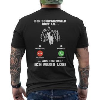 Der Schwarzwald Ruft An Schwarzwalder Call Bollenhut T-Shirt mit Rückendruck - Geschenkecke