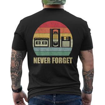 Never Forget Audio Cassette 70S 80S 90S T-Shirt mit Rückendruck - Seseable