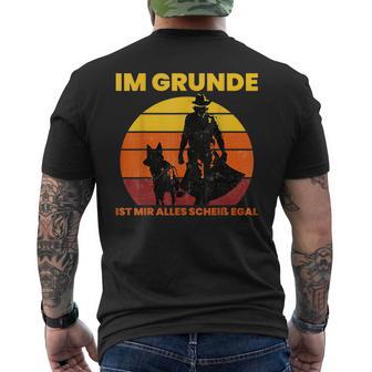 Im Grunde Ist Mir Alles Scheiß Egal T-Shirt mit Rückendruck - Geschenkecke