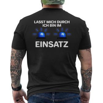 Ich Bin Im Einsatz Blue Light Fire Brigade Police T-Shirt mit Rückendruck - Geschenkecke