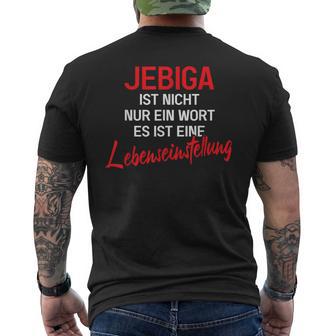 Jebiga Ist Nicht Nur Ein Wort Brate Balkan Serbia Bosnia T-Shirt mit Rückendruck - Geschenkecke