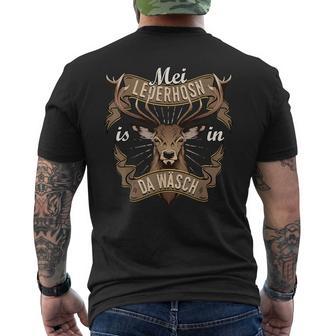 Oktoberfest Mei Lederhosn Is In Da Wäsch Deer Cool T-Shirt mit Rückendruck - Geschenkecke