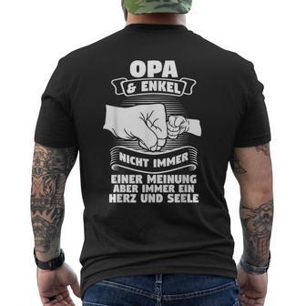 Opa & Enkel Immer Ein Herz Und Seele Opa Angel S T-Shirt mit Rückendruck - Geschenkecke