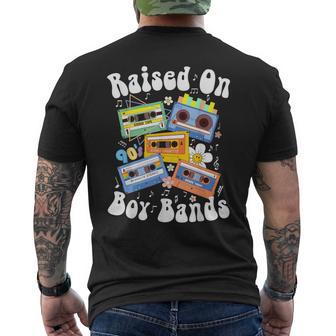 Raised On 90S Boy Bands Cassette Tape Retro T-Shirt mit Rückendruck - Geschenkecke