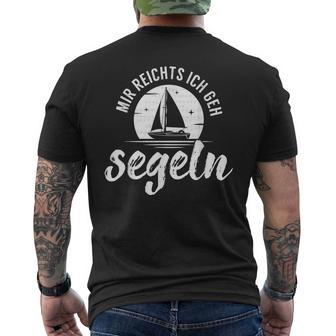 Sailing Boat Skipper I Go Sailing Skipper T-Shirt mit Rückendruck - Seseable