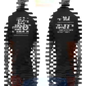 Team Fendt Fierté Famille Prénom T-shirt imprimé au dos - Cadeauxyz