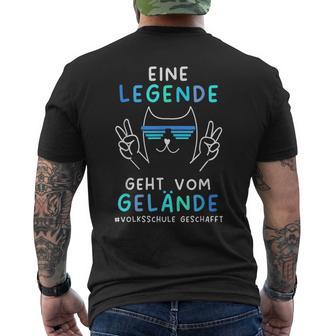 Volksschule 2024 Eine Legende Gehtom Gelände T-Shirt mit Rückendruck - Geschenkecke