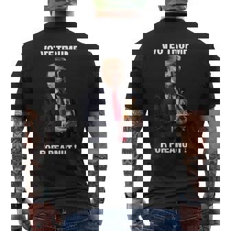 Vote Trump For Peanut The Squirrel Men's T-shirt Back Print | Mazezy