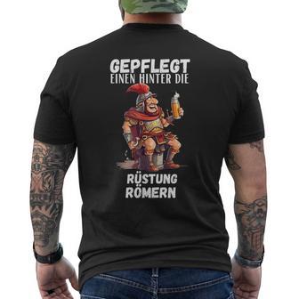 Well-Cared For Eine Hinter Die Armour Romen Party Son Slogan T-Shirt mit Rückendruck - Geschenkecke