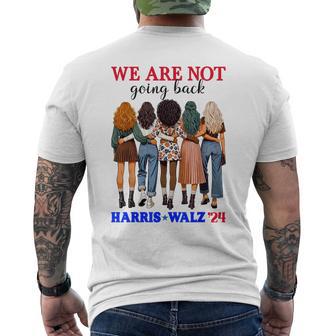 We Don't Go Back Harris Walz 24 Kamala Harris Tim Waltz T-Shirt mit Rückendruck - Geschenkecke