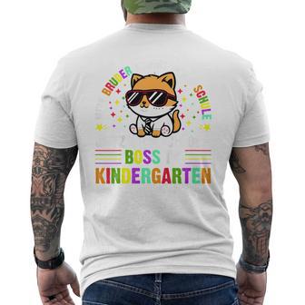 Kinder Mein Bruder Kommt In Die Schule Boss Im Kindergarten T-Shirt mit Rückendruck - Geschenkecke