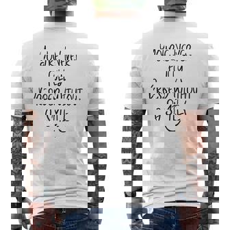 Nunca Estás Completamenteestido Sin Una Camisa De Sonrisa Cara Sonriente Camiseta Hombre Estampado Espalda - Regaloses