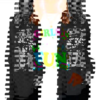 80'S Girls Just Wanna Have Fun 1980S Girl Women Women Sweatshirt - Thegiftio UK