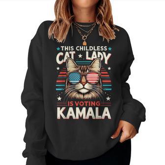 This Childless Cat Lady Is Voting Kamala Cat Lovers Women Sweatshirt - Thegiftio UK