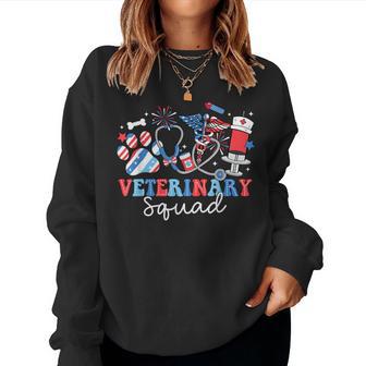 Groovy Veterinary Squad Vet Tech Usa Flag 4Th Of July Women Sweatshirt - Thegiftio UK