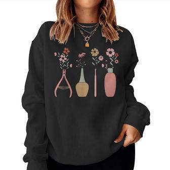 Nail Tech Nail Technician Nail Salon Retro Wildflower Floral Women Sweatshirt - Thegiftio UK