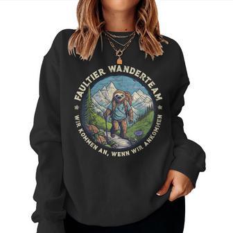 Sloth Hiking Team Mountaineering Trekking Outdoor Hiking Sweatshirt Frauen - Geschenkecke