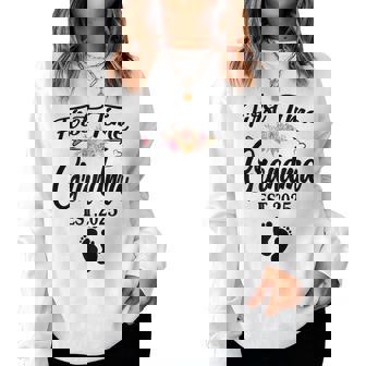 First Time Grandma 2025 Promoted To Grandma 2025 Women Sweatshirt | Seseable UK
