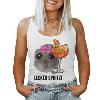 Delicious Spritzi X Sad Hamster Meme Girl Hallöchen Aperölchen Tank Top Frauen - Seseable