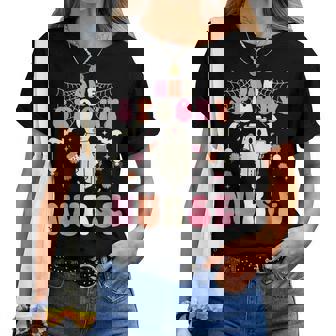 Groovy One Spooky Nurse Retro Halloween Ghost Spooky Nurse Women T-shirt | Seseable UK