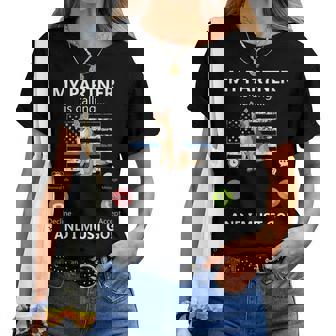 Mon Partenaire Appelle Et Je Dois Aller À Lunité K-9 Thin Blue Line T-shirt femme - Cadeauxyz