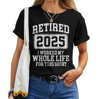 Retired 2025 Retirement For Humor Women T-shirt - Thegiftio UK