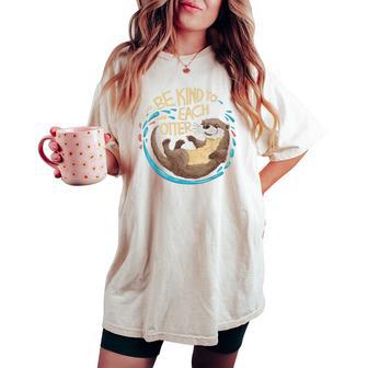 Be Kind Otter Pun Women's Oversized Comfort T-shirt - Thegiftio UK